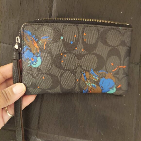Reserved Coach Sierra Bird Print Signature Wristlet - Picture 8 of 10